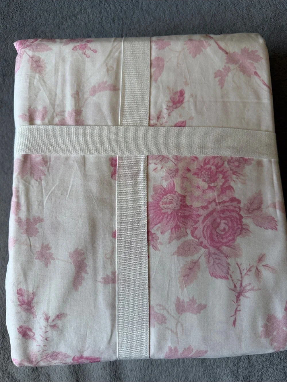 NWT Pottery Barn LoveShackFancy Pink La Vie en Rose Ruffle Sheet Set Queen